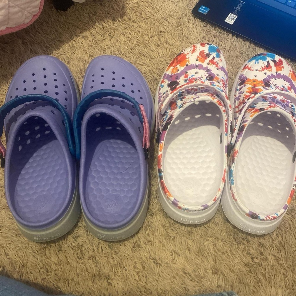 Joybees Clogs
